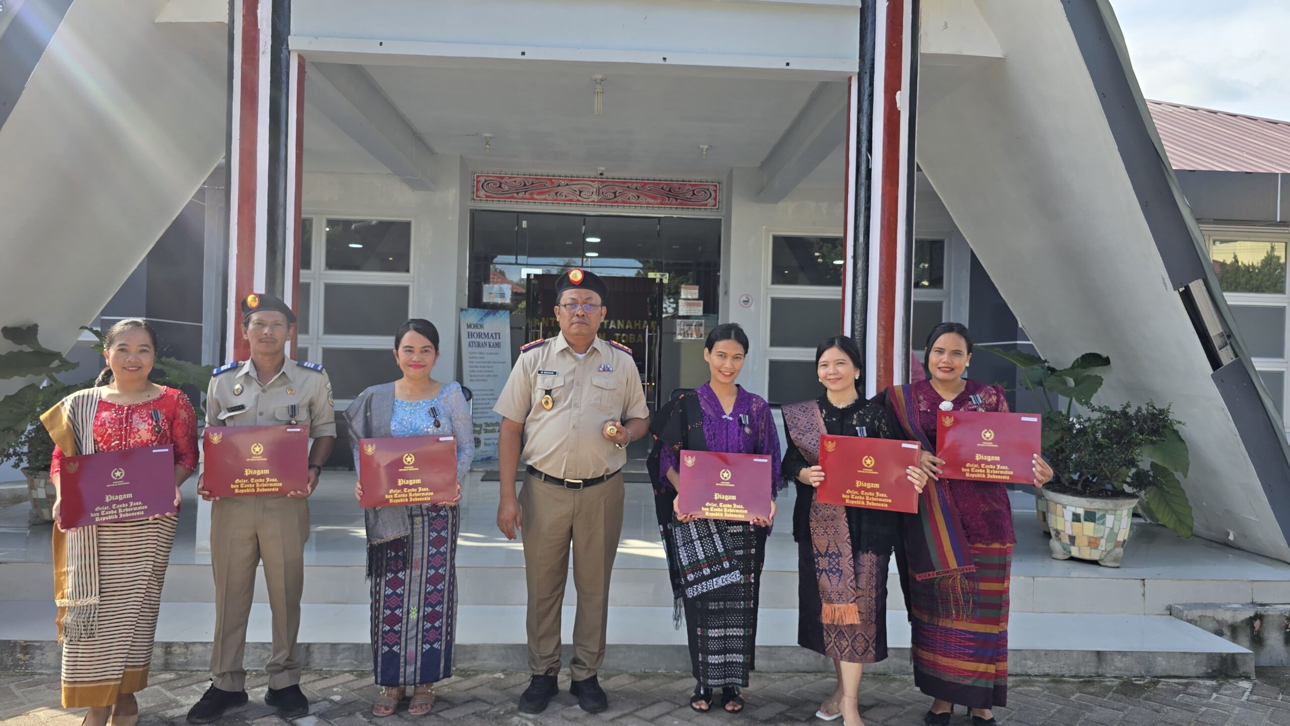 Satya Lencana X Tahun