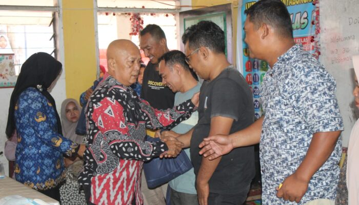 124 Orang Tua Terima Sembako, Kepala SDN 076 Panyabungan Berharap Program Tetap Berlanjut Meski Tak Lagi Menjabat