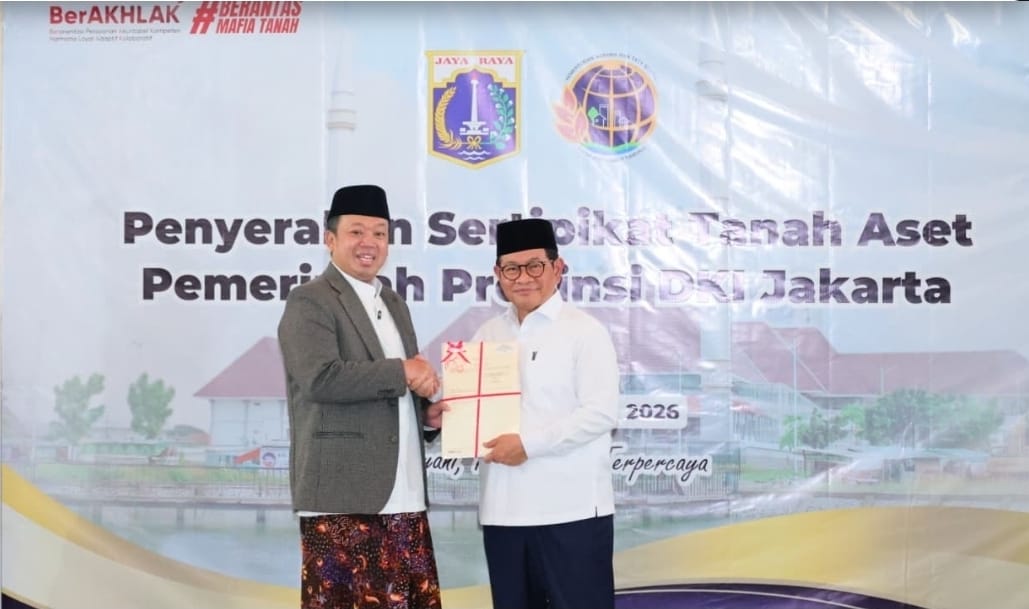 Serahkan 3.922 Sertipikat