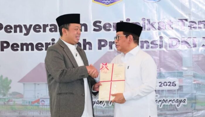 Menteri ATR/BPN Serahkan 3.922 Sertipikat Aset Pemprov DKI, Nilainya Capai Rp102 Triliun
