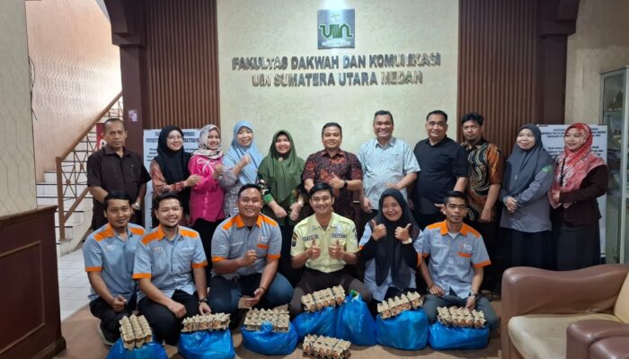 FDK UINSU Berbagi Sembako Ramadhan 1447 H bagi CS dan Satpam