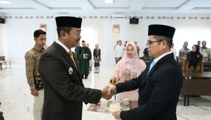 Bupati Madina Lantik Afrizal Nasution sebagai Pj Sekda, Tekankan Profesionalisme ASN