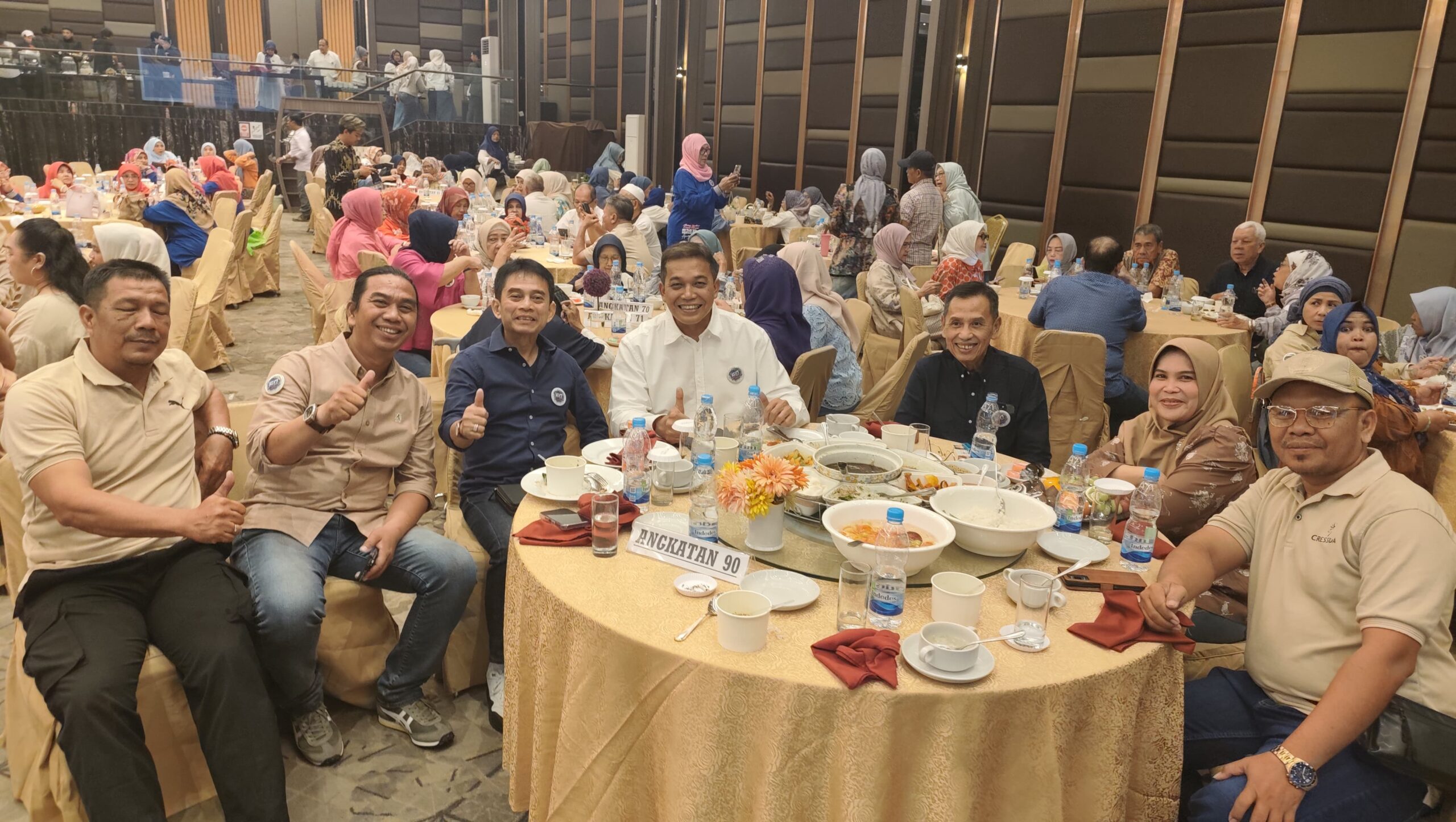 Reuni 60 Tahun SMPN 10/12 Medan