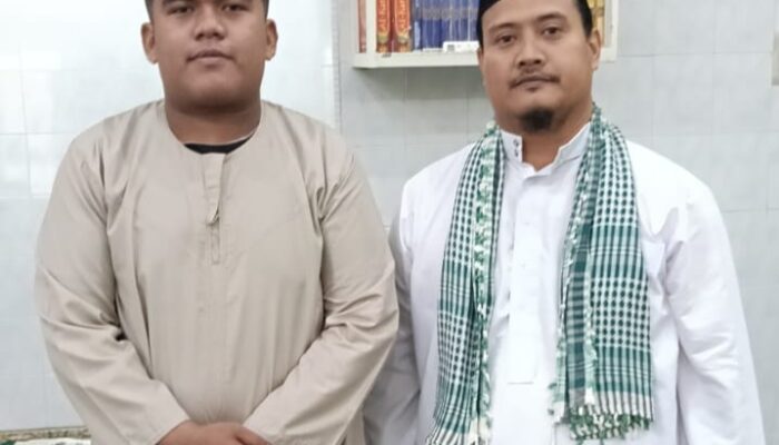 Penyuluh Agama Islam KUA Medan Kota Sampaikan Pesan Perpisahan Ramadhan dalam Khutbah Jumat di Masjid Mukhlisin