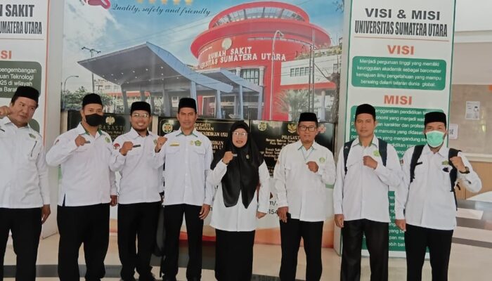 Eratkan Silaturahmi Pasca-Lebaran, Penyuluh KUA Medan Kota dan Pokjaluh Medan Gelar Bimroh di RS USU