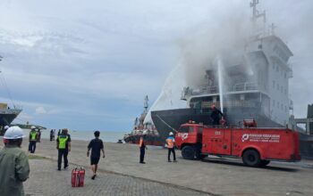 Asap Muncul di Kapal KM Bintang Mas, Pelindo Pastikan Operasional Tetap Optimal Layani Pengguna Jasa