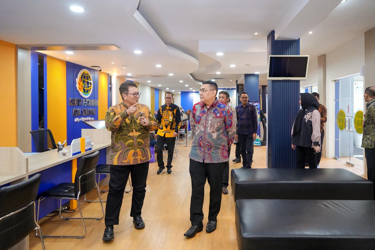 Tinjau Pelayanan Kantah