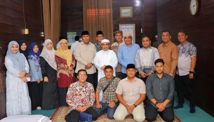 Dekan FDK UINSU Silaturrahim ke Tuan Guru Besilam Langkat