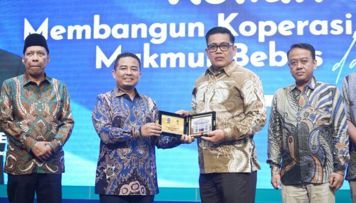 Kuliah Umum di UMSU, Deputi Kemenkop Tegaskan KMP Solusi Konkret Tekan Kemiskinan