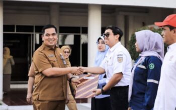 KAI Divre II Sumbar Raih Penghargaan Platinum P2HIV-AIDS Tingkat Nasional dari Kementerian Ketenagakerjaan RI