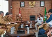 Sumur Migas di Hamparan Perak