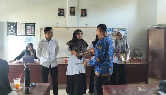 Arni Lestari Siregar Resmi Nahkodai SMP IT Darussalam Deli Tua