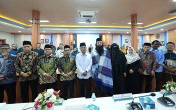 Syeikh Reza dan Peggy Melati Sukma Undang Mahasiswa UMSU Magang di New Zealand