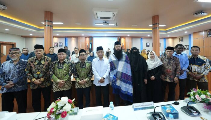 Syeikh Reza dan Peggy Melati Sukma Undang Mahasiswa UMSU Magang di New Zealand