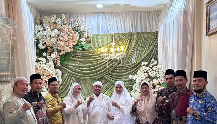 Lantunan Marhaban Menggema, Pokjaluh Kemenag Medan Sambut Haru Kepulangan Jemaah Haji Kloter 8