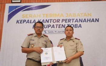 Sertijab Kepala Kantah Toba