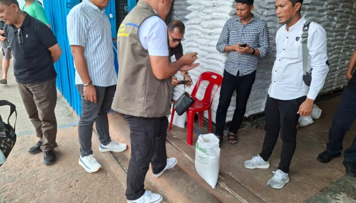 Pimwil Bulog Sumut Tinjau Hari Terakhir Pengangkutan Bantuan Pangan untuk Warga Kota Medan