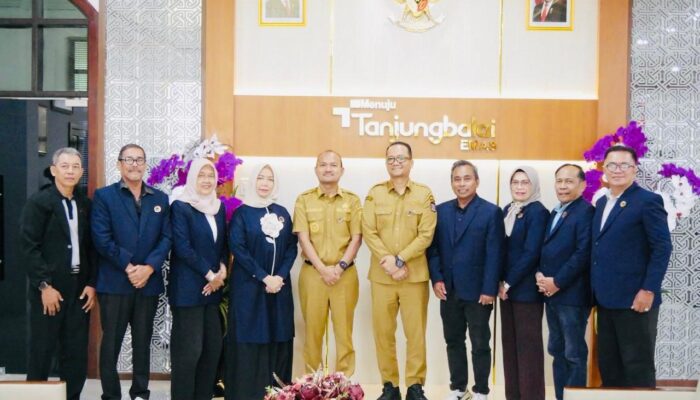 PB IKA UMA Apresiasi Wali Kota dan Wakil Wali Kota Tanjungbalai, Dinilai Harumkan Almamater
