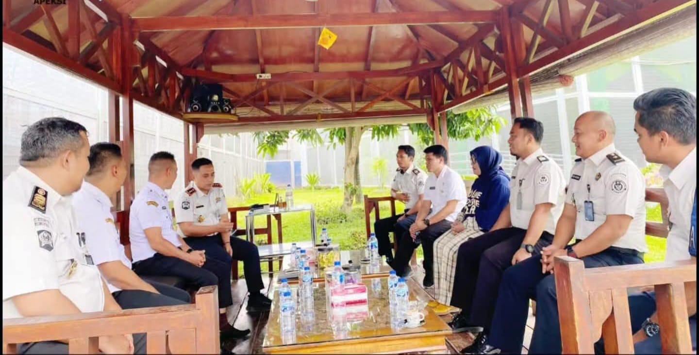Keterbukaan Informasi Publik