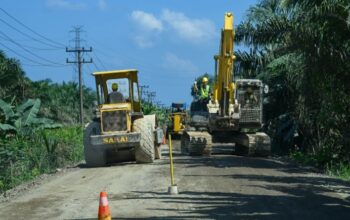 Perbaikan Jalan di Labuhanbatu