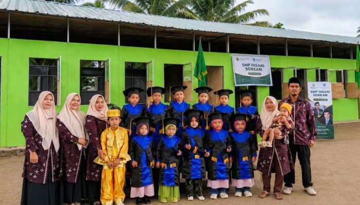 Manfaatkan RKD Bantuan Kemendikdasmen RI dan PERSIS, TK Insan Bijak Islam Tapteng Gelar Wisuda dan Pentas Seni