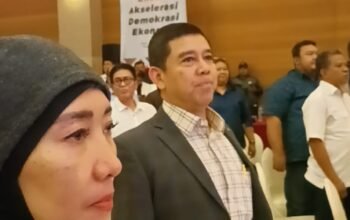 Guru Besar Ilmu Politik