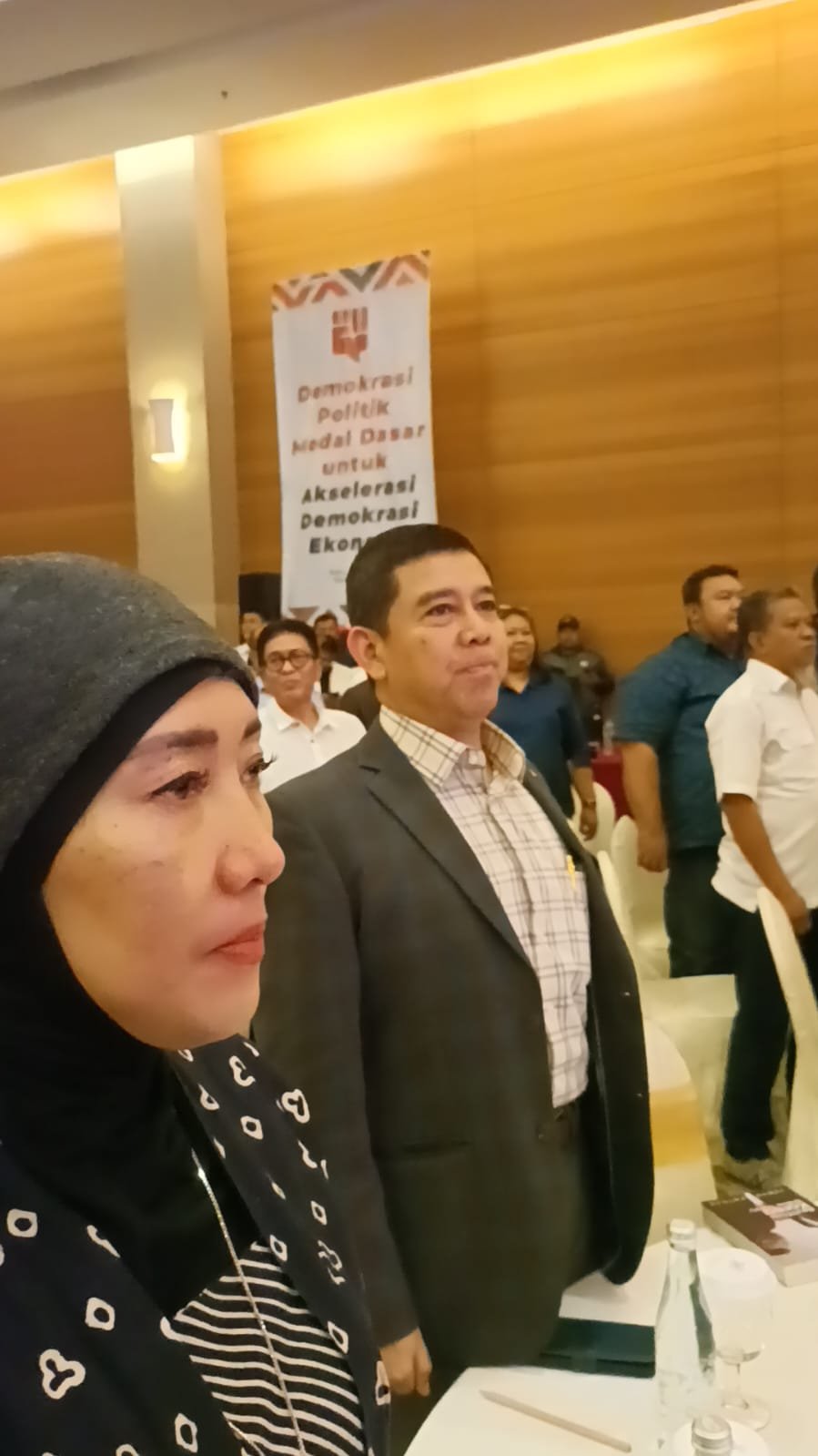 Guru Besar Ilmu Politik