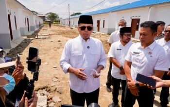 Tinjau Lokasi Huntap