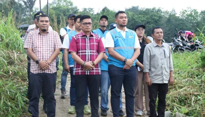 Sekda Madina: Delapan Desa Terpencil Ditargetkan Nikmati Listrik pada 2026 untuk Dorong Ekonomi Warga