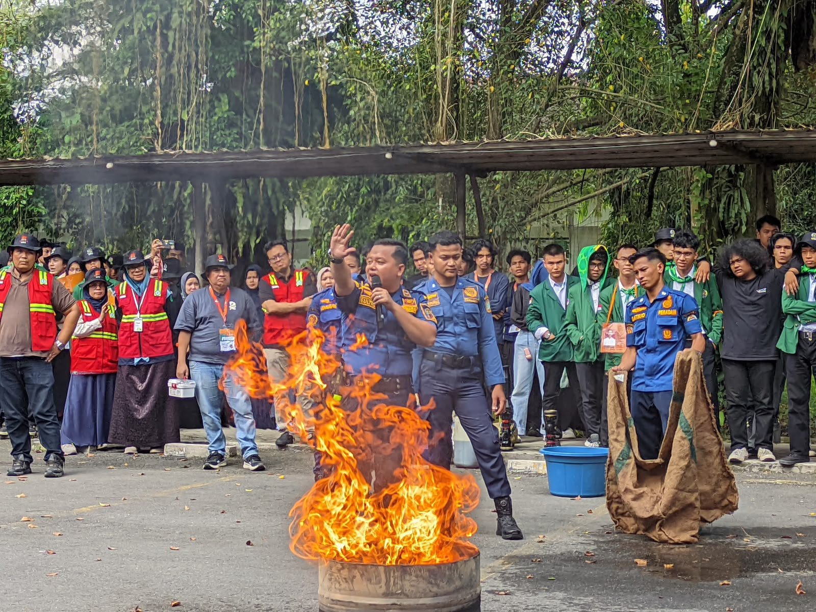 Pelatihan Pemadaman Kebakaran