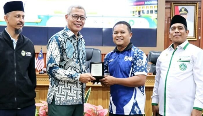 Mahasiswa Malaysia dan Indonesia Bersatu Dorong Pengabdian Berkelanjutan