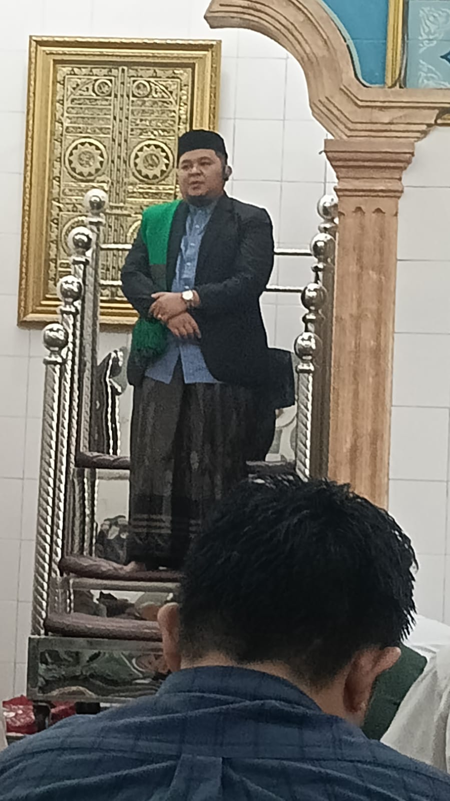 Dosen UIN SU Sampaikan Khutbah Jum'at Berkualitas di Masjid Silaturahim Jl. Pelajar Medan