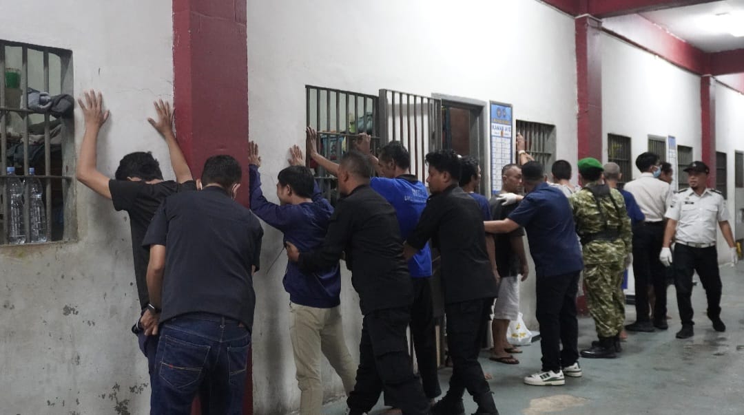 Lapas Sibolga Gelar Razia Gabungan Bersama APH, 31 Kamar Hunian Diperiksa