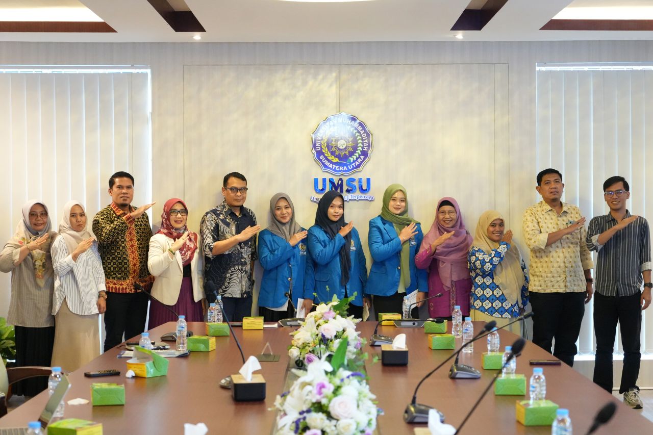 UMSU Lepas Tiga Mahasiswa FKIP Ikuti Program SEA Teacher di Filipina