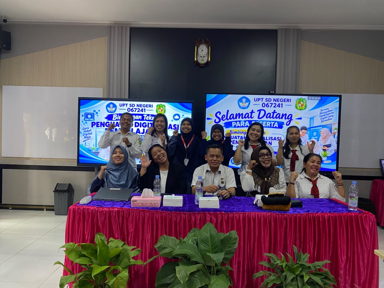 H. Mujiono, SE Buka Bimbingan Teknis Penguatan Digitalisasi Pembelajaran Tahun 2026 di UPT SD Negeri 067241 Medan Denai