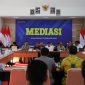 Lindungi Hak Masyarakat