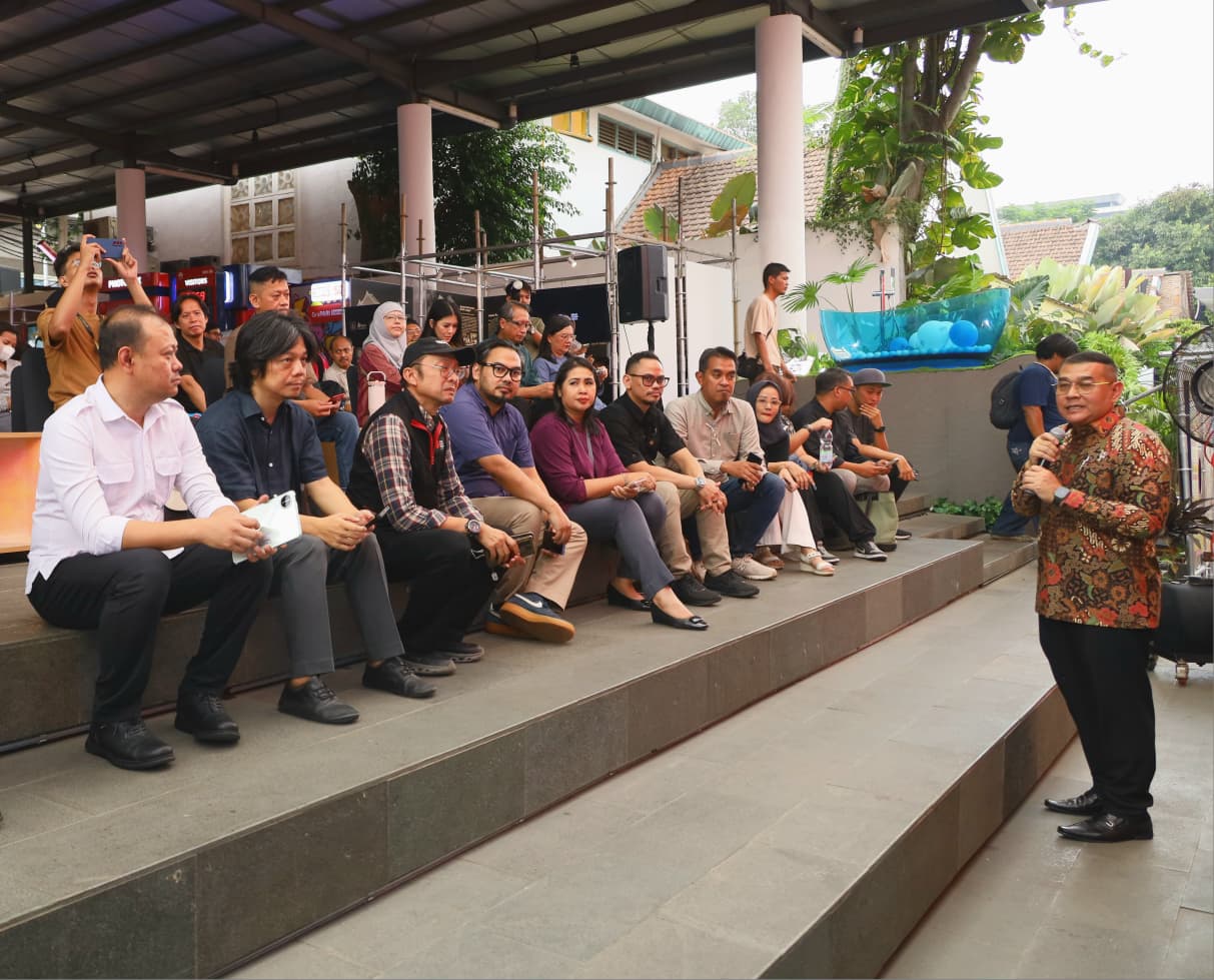 Wamen Ossy Ajak Kolaborasi para Arsitek untuk Wujudkan Visi Kota 2045
